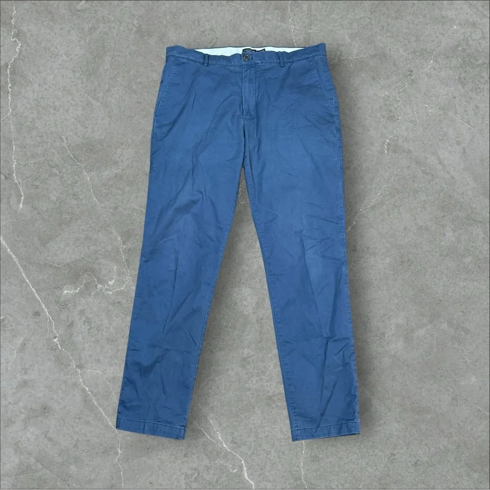 Club Monaco Connor Chino Pant Modern Slim Fit Size 36x32‎ Blue